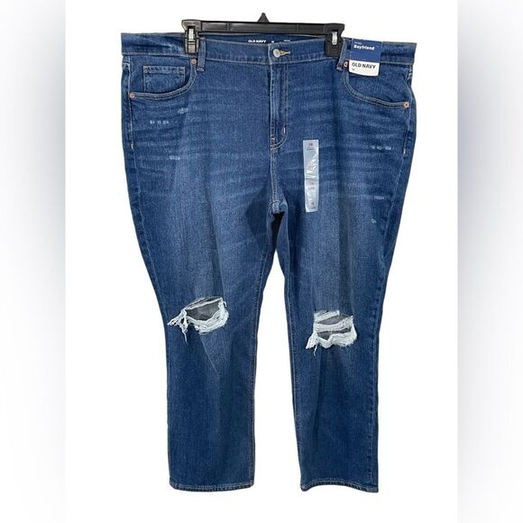 NWT Old Navy Mid Rise Boyfriend Jeans in Divine Plus Size 18 Cropped Denim - Picture 1 of 6
